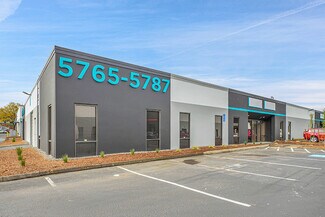 Plus de détails pour 5743 NE Columbia Blvd, Portland, OR - Industriel/Logistique à louer