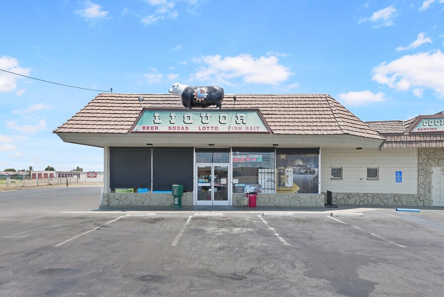 44 N 19 1/2 Ave, Lemoore, CA à vendre - Photo de l’immeuble – Image 3 sur 43