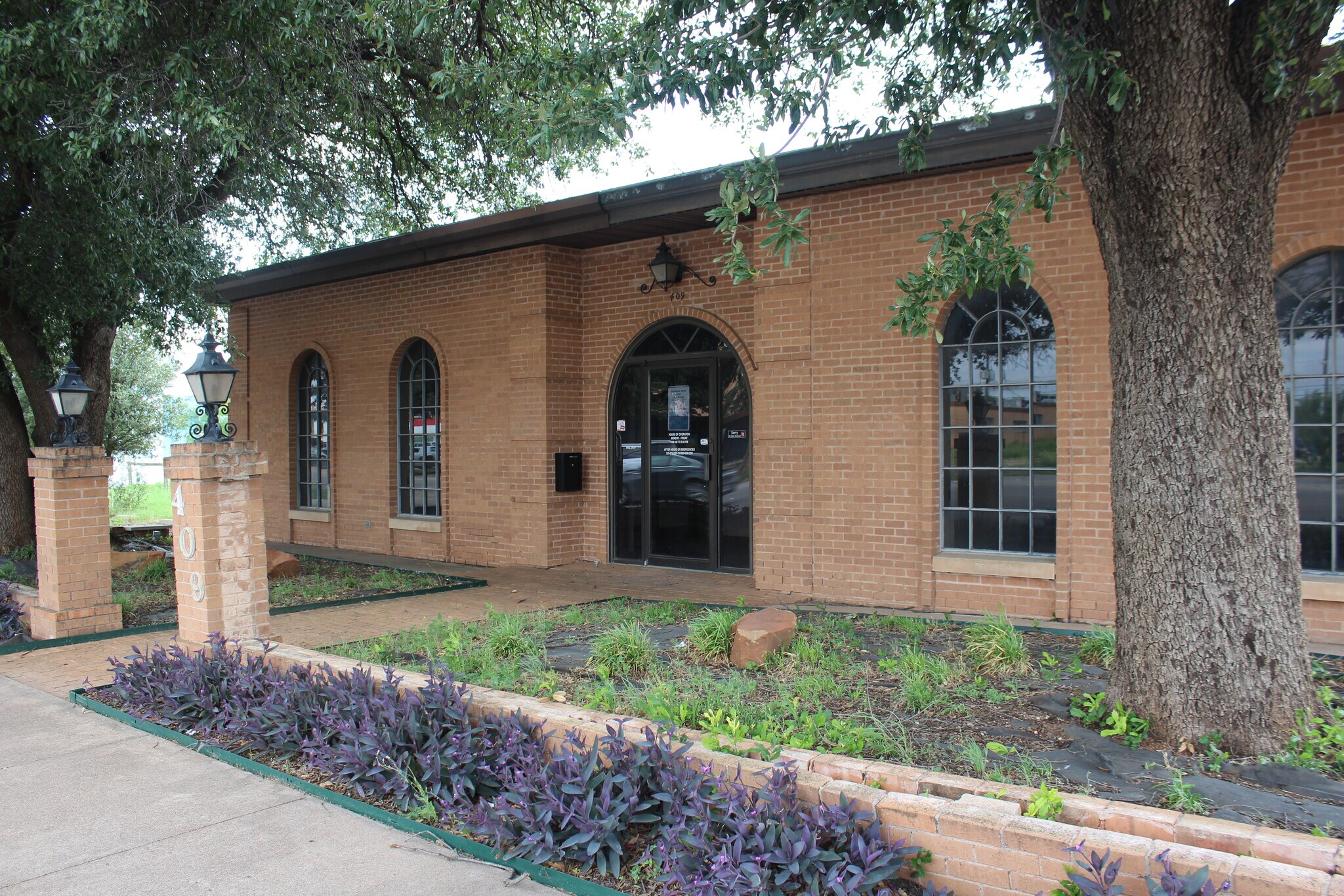 409 N Willis St, Abilene, TX à louer Photo de l’immeuble– Image 1 sur 4