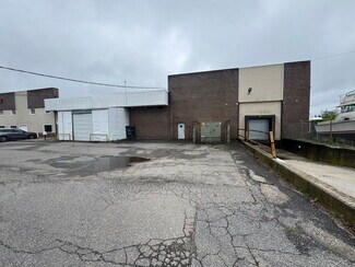 Plus de détails pour 12 Wisconsin Ct, Bay Shore, NY - Industriel/Logistique à louer