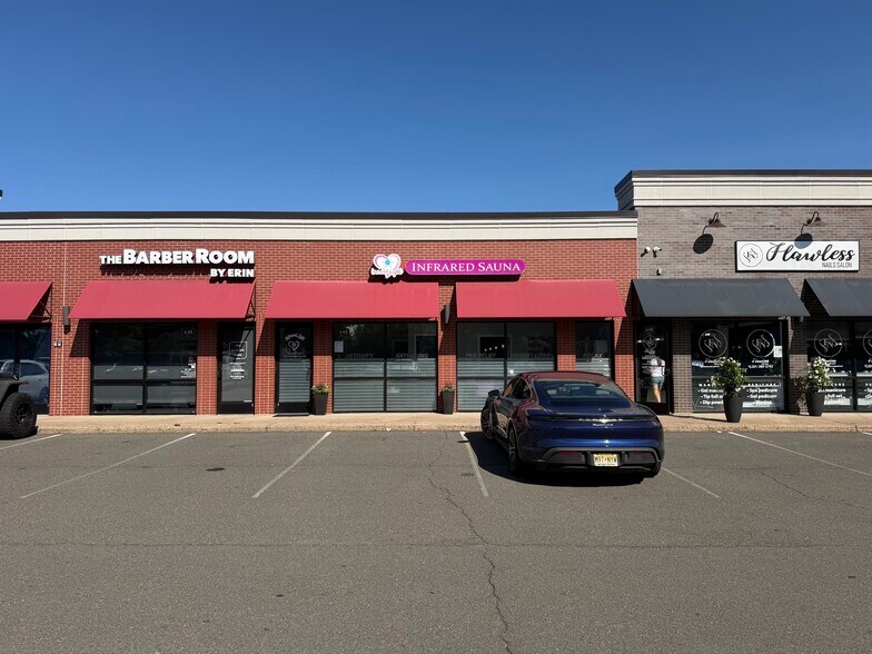 644-658 Godwin Ave, Midland Park, NJ à louer - Photo de l’immeuble – Image 3 sur 9
