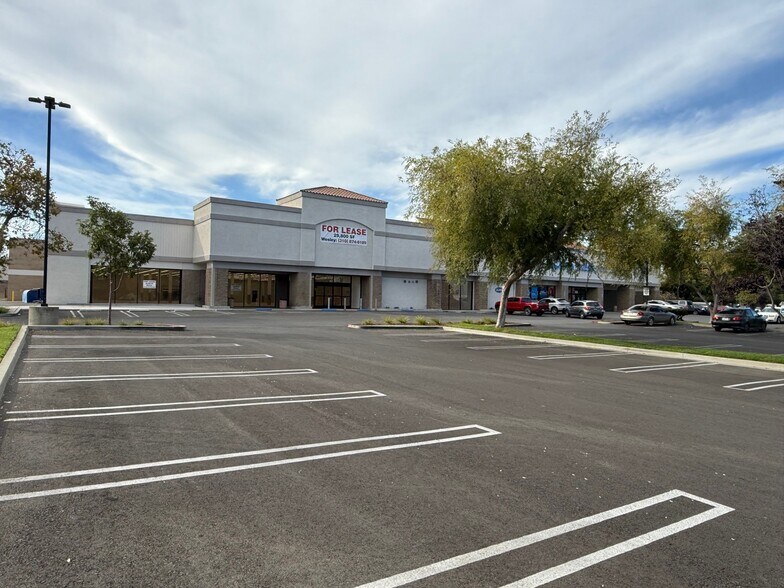 230-238 E Betteravia Rd, Santa Maria, CA à louer - Photo de l’immeuble – Image 3 sur 4