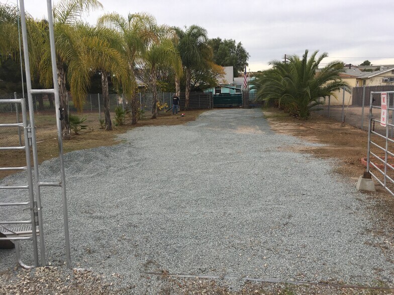 10354 Prospect Ave, Santee, CA à vendre - Photo de l’immeuble – Image 3 sur 23