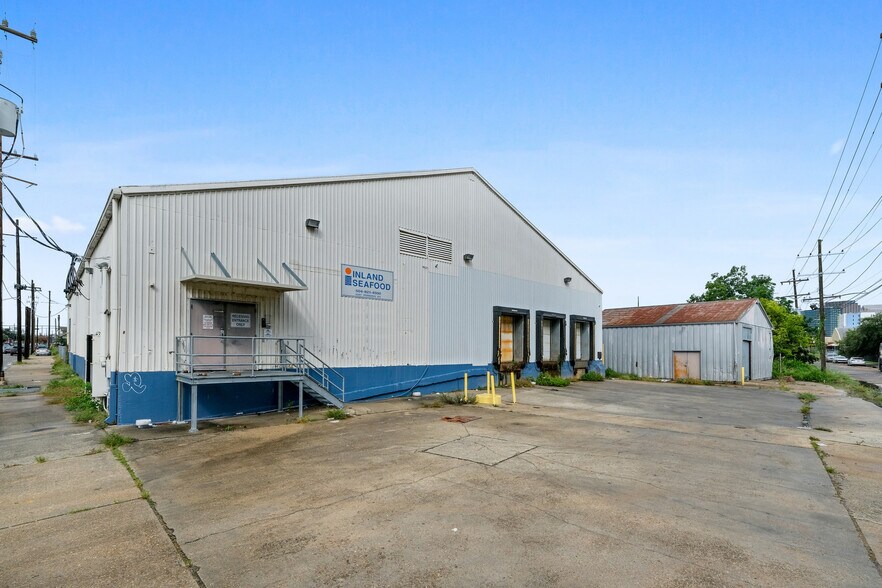 2543 Perdido st, New Orleans, LA à vendre - Photo de l’immeuble – Image 3 sur 18