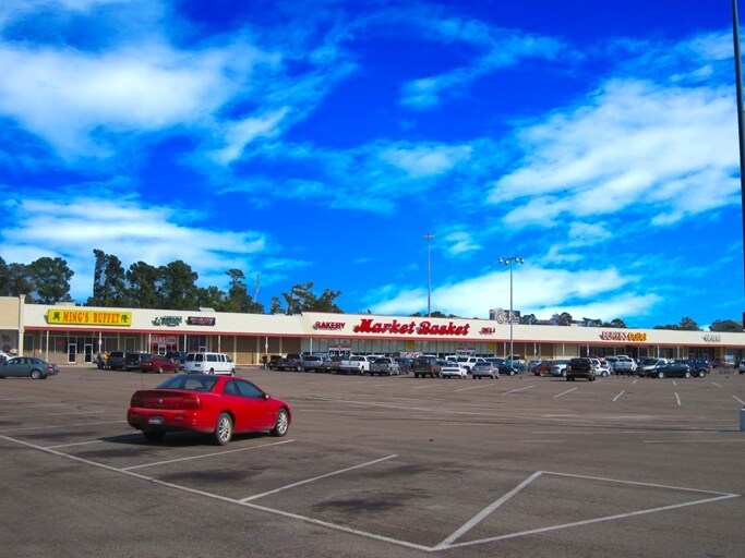 730-872 N Main St, Vidor, TX à louer - Photo de l’immeuble – Image 2 sur 4