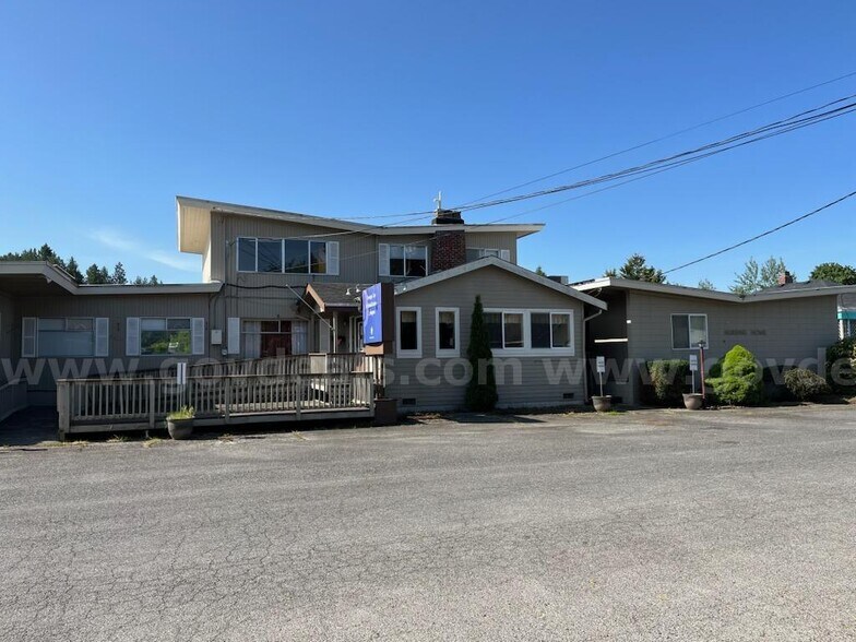 1036 E Victoria Ave, Burlington, WA à vendre - Photo de l’immeuble – Image 2 sur 48