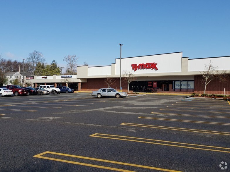 238-310 Grove St, Braintree, MA à louer - Photo de l’immeuble – Image 3 sur 12