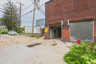 6809 Belair Rd, Baltimore, MD à louer Photo de l’immeuble– Image 1 sur 18