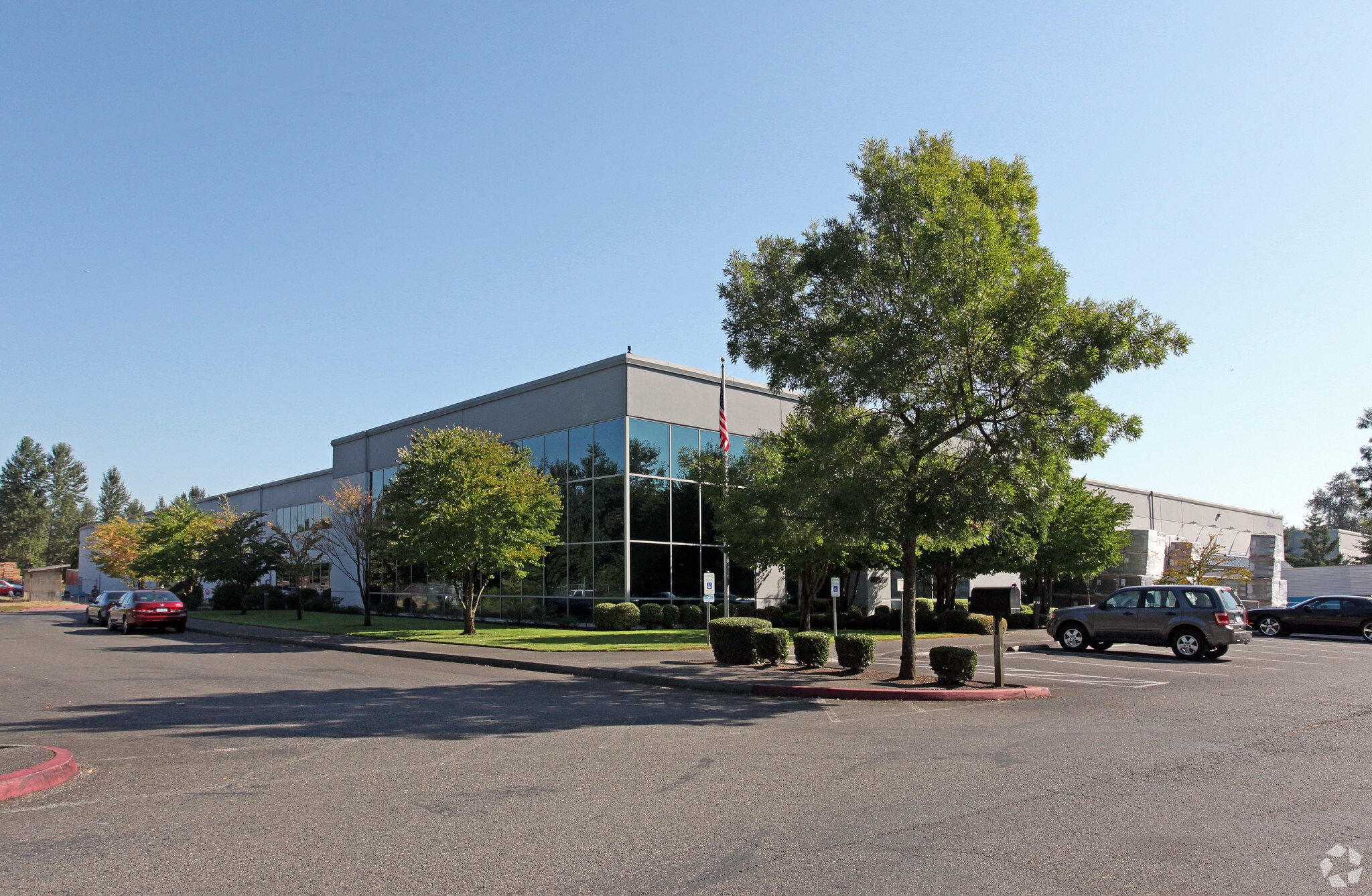 1100 SW 27th St, Renton, WA à louer Photo principale– Image 1 sur 12