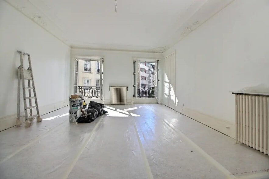 22 Rue De Douai, Paris à louer - Photo de l’immeuble – Image 1 sur 17