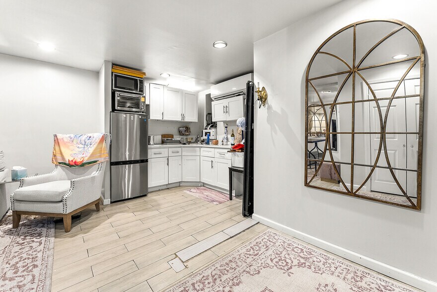 301 E Houston St, New York, NY à vendre - Photo de l’immeuble – Image 3 sur 33