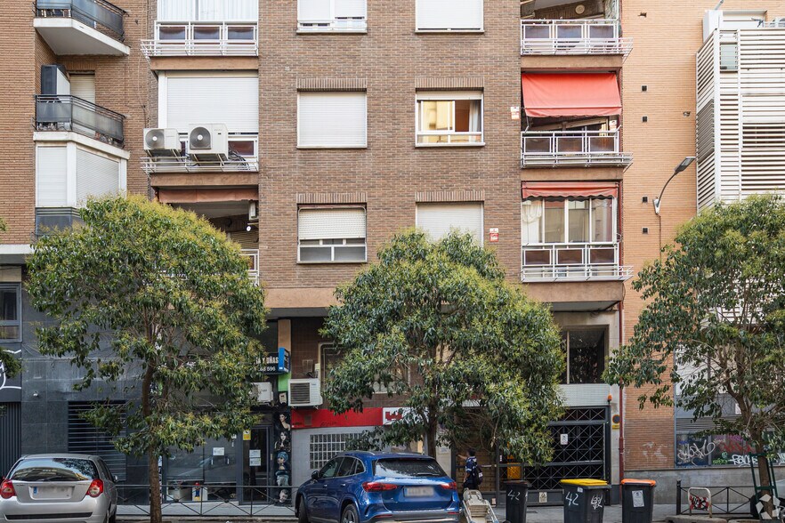 Calle Eugenio Salazar, 42, Madrid, Madrid à vendre - Photo de l’immeuble – Image 2 sur 2
