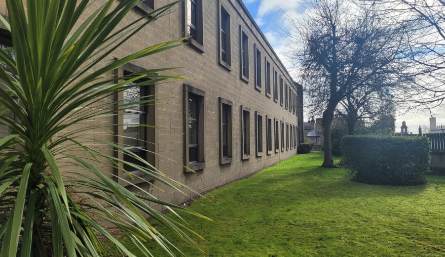 Carlyle Rd, Kirkcaldy à louer - Photo de l’immeuble – Image 2 sur 2