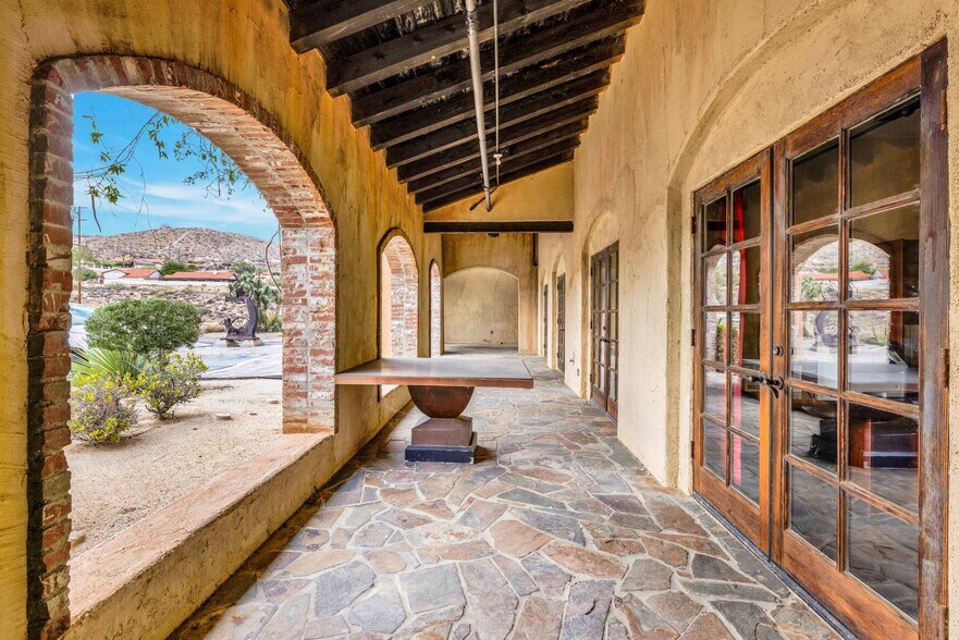 54465 29 Palms Highway, Yucca Valley, CA à vendre - Photo de l’immeuble – Image 3 sur 74