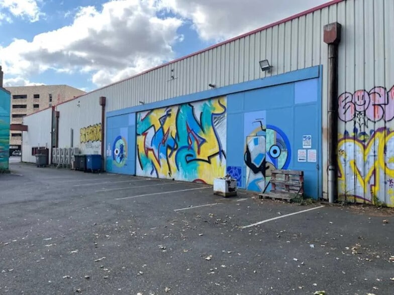 Local commercial dans Toulouse à louer - Photo de l’immeuble – Image 3 sur 10