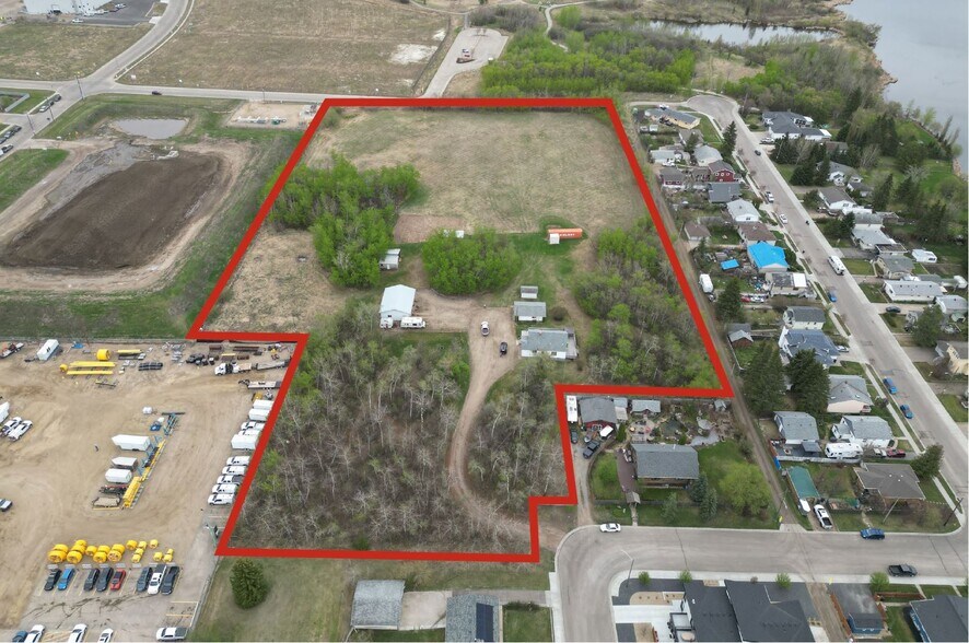 5405 45 St, Leduc, AB à vendre - Photo de l’immeuble – Image 3 sur 4