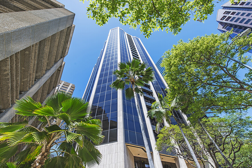 1003 Bishop St, Honolulu, HI à louer - Photo de l’immeuble – Image 1 sur 2