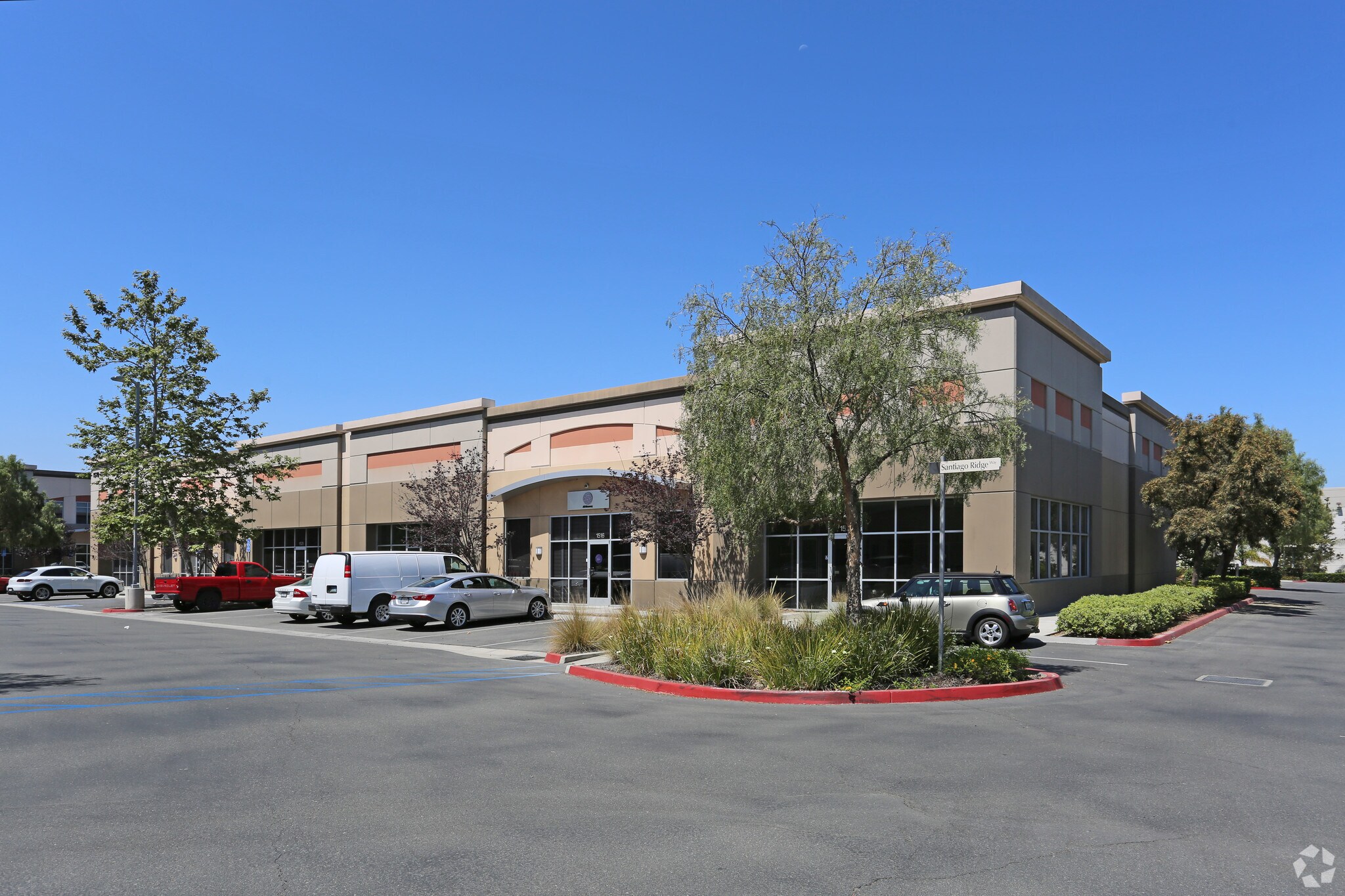 1522 Santiago Ridge Way, San Diego, CA à vendre Photo de l’immeuble– Image 1 sur 11