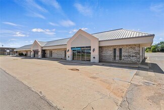 Plus de détails pour 211 N Illinois St, Weatherford, OK - Bureau à vendre