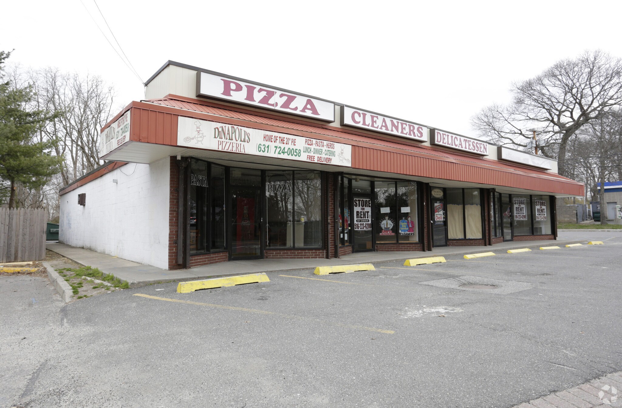 623-629 E Main St, Kings Park, NY à vendre Photo principale– Image 1 sur 13