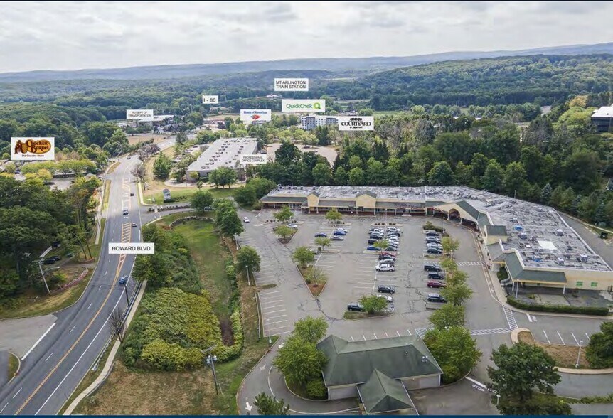 181 Howard Blvd, Mount Arlington, NJ à louer - Photo de l’immeuble – Image 3 sur 16