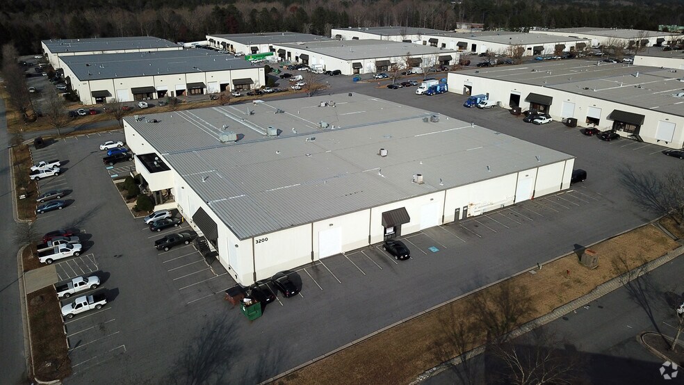 3200 Wellington Ct, Raleigh, NC à louer - Aérien – Image 3 sur 4