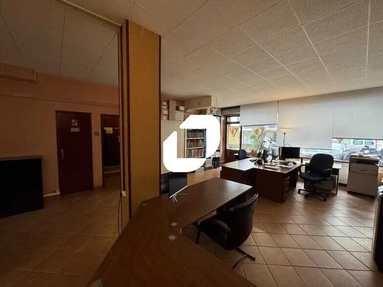 Bureau dans Montrouge à louer - Photo de l’immeuble – Image 2 sur 8