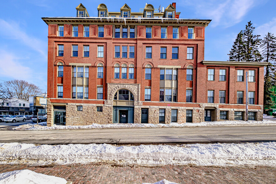 79 Bramhall St, Portland, ME à vendre - Photo de l’immeuble – Image 1 sur 4