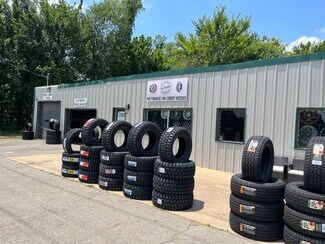 Plus de détails pour 711 S Mirick Ave, Denison, TX - Local commercial à vendre