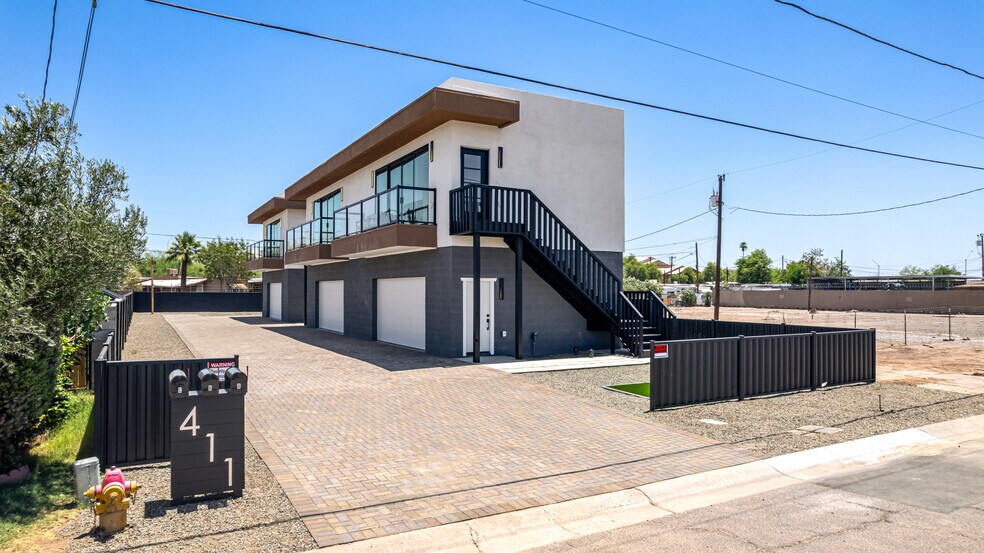 411 32nd Pl, Phoenix, AZ à vendre - Photo de l’immeuble – Image 2 sur 49