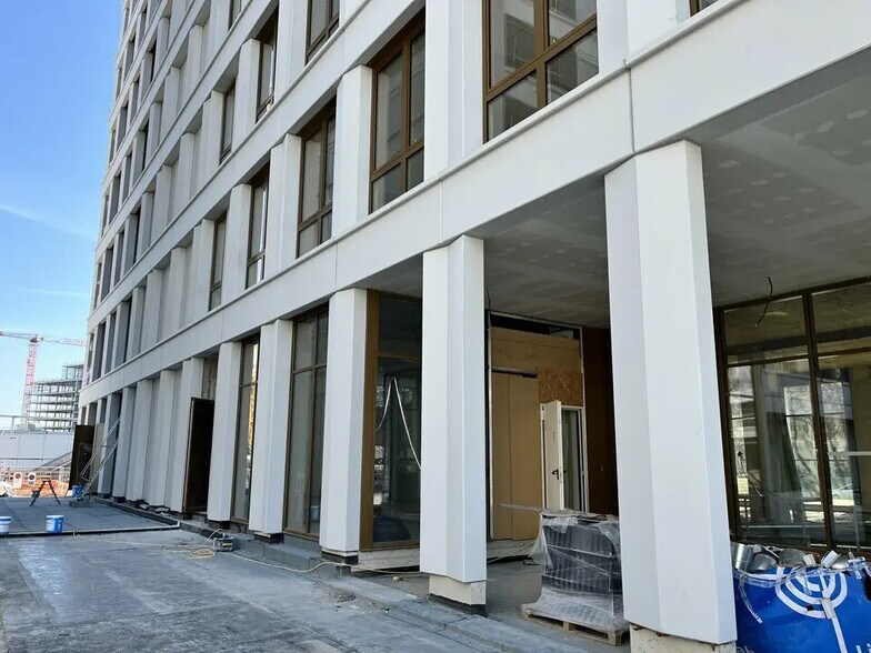 Bureau dans Strasbourg à louer - Photo de l’immeuble – Image 2 sur 12