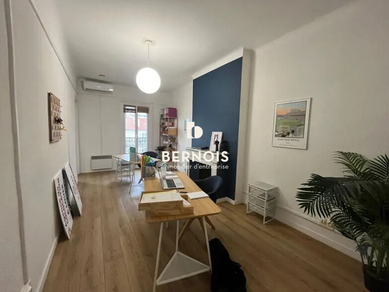 Bureau dans Toulon à louer - Photo intérieure – Image 1 sur 12