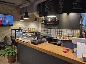 Local commercial dans Barcelone, Barcelona à louer Photo intérieure– Image 2 sur 11