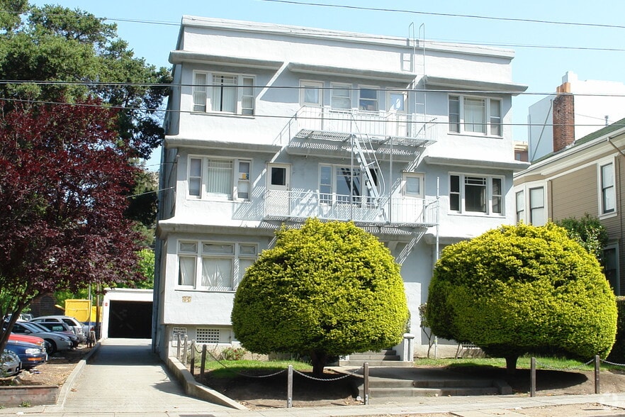 2411 Durant Ave, Berkeley, CA à vendre - Photo principale – Image 1 sur 28