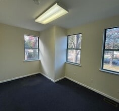 199 Broad St, Bloomfield, NJ à louer Photo intérieure– Image 1 sur 4