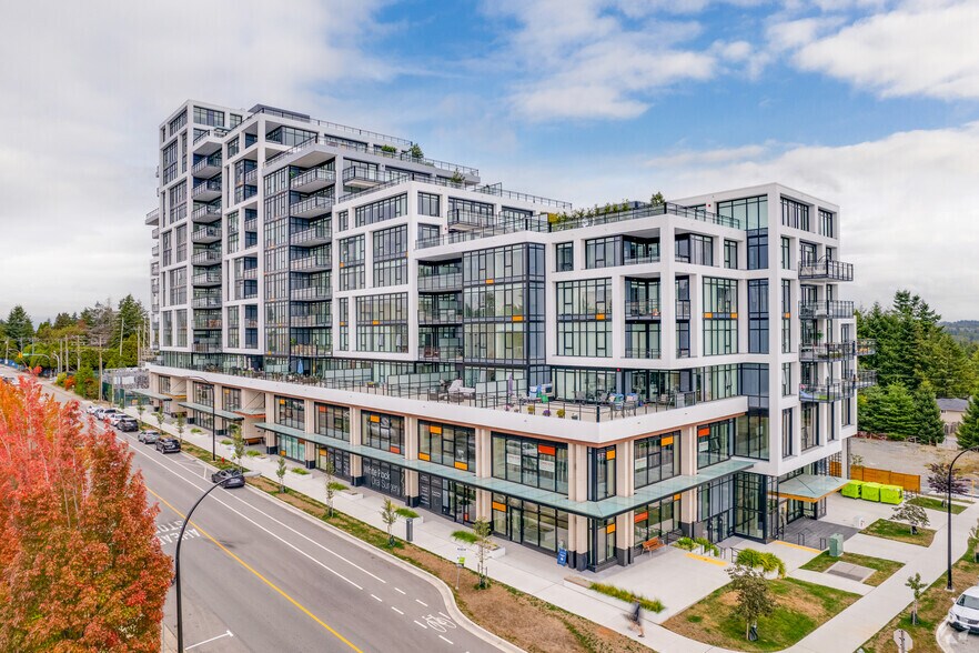 1526 Finlay St, White Rock, BC à louer - Photo de l’immeuble – Image 1 sur 9
