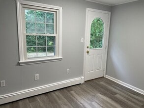 89 W Main St, Merrimac, MA à louer Photo intérieure– Image 1 sur 4