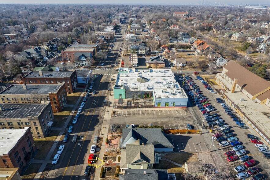 889 Grand Ave, Saint Paul, MN à louer - Photo de l’immeuble – Image 3 sur 26