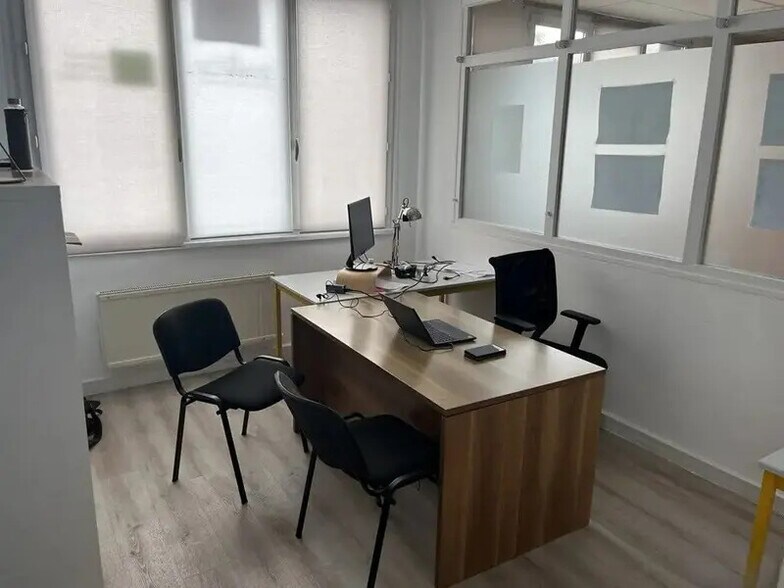 Bureau dans Le Havre à louer - Photo intérieure – Image 2 sur 4