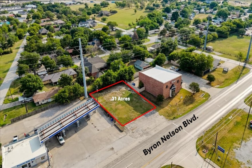 205 E Byron Nelson Blvd, Roanoke, TX à vendre - Photo principale – Image 1 sur 12