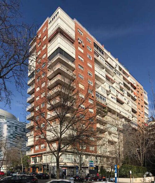 Paseo Castellana, 192, Madrid, Madrid à louer - Photo de l’immeuble – Image 2 sur 3