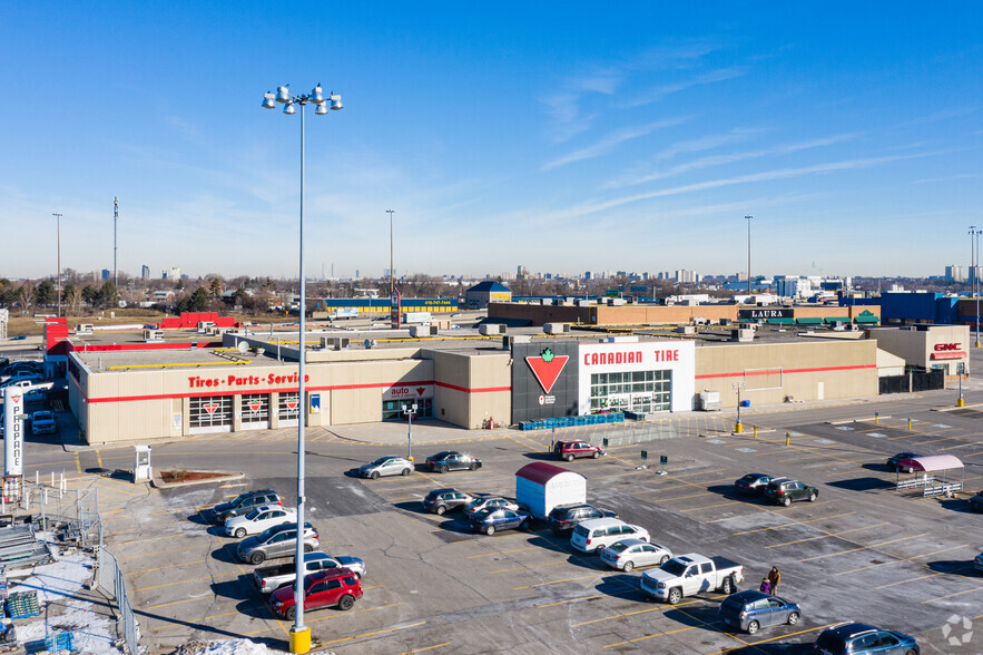 2625 Weston Rd, Toronto, ON à louer - Photo de l’immeuble – Image 3 sur 68
