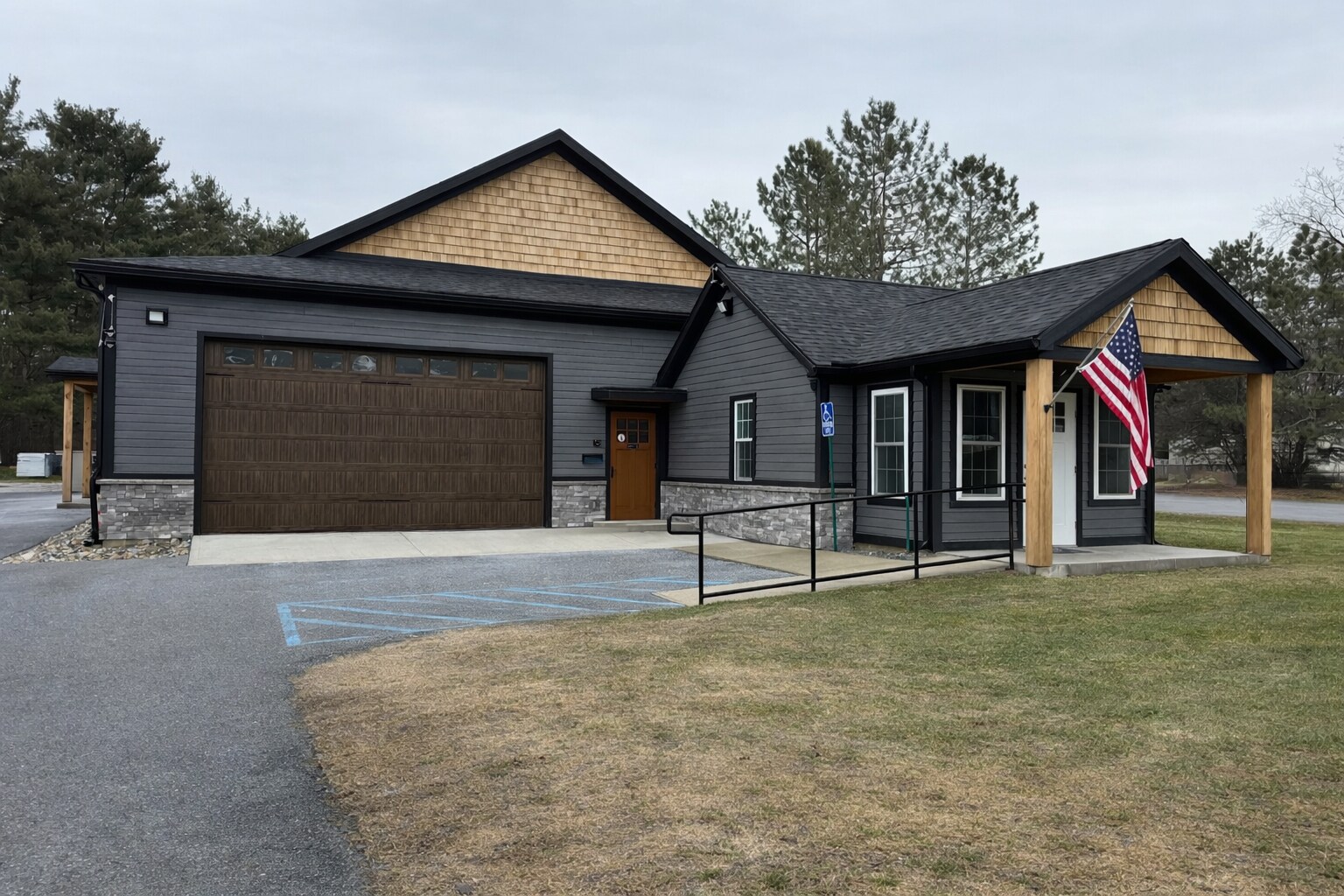1147 Ballston Lake Rd, Ballston Lake, NY à vendre Photo principale– Image 1 sur 14