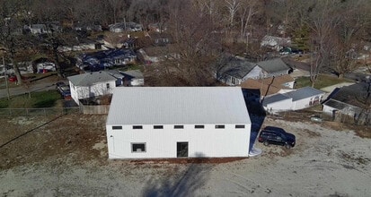 421 E Moneta Ave, Peoria Heights, IL à louer Photo intérieure– Image 1 sur 12