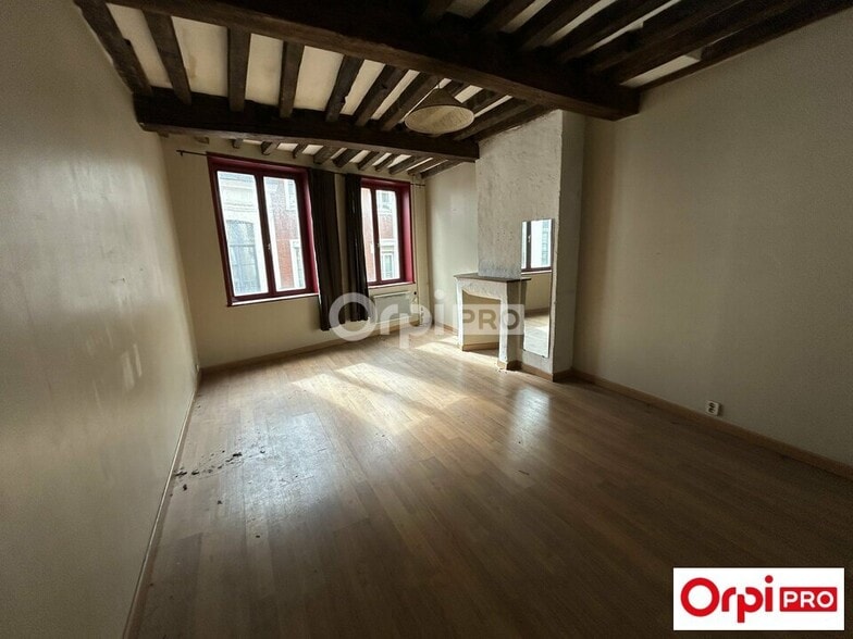Local d'activités dans Lille à vendre - Photo de l’immeuble – Image 1 sur 7