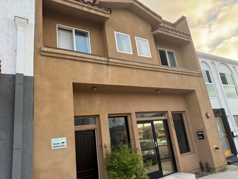 4741 Point Loma Ave, San Diego, CA à vendre - Photo de l’immeuble – Image 3 sur 57