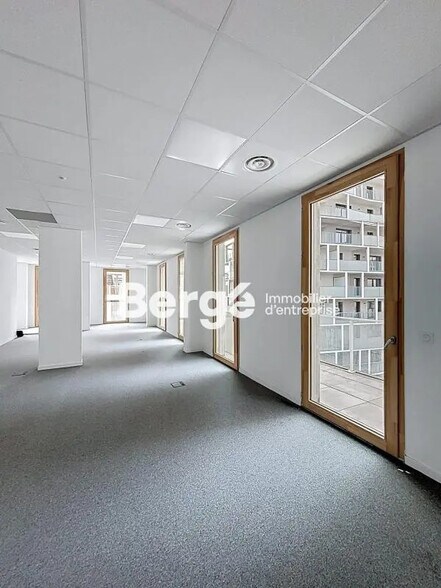 Bureau dans Nice à louer - Photo intérieure – Image 2 sur 10