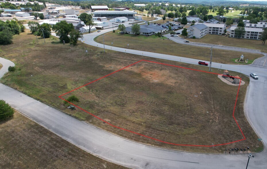 Lot c 3 cross creek blvd, Branson, MO à vendre - Photo de l’immeuble – Image 2 sur 4
