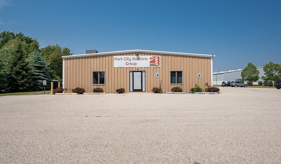 1130 E Mount Garfield Rd, Muskegon, MI à vendre - Photo de l’immeuble – Image 1 sur 25