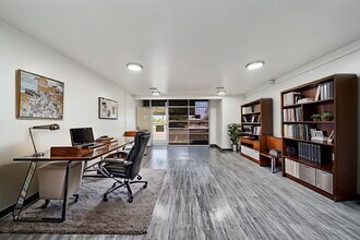 2000-2008 E Broadway Blvd, Tucson, AZ à louer Photo intérieure– Image 1 sur 6